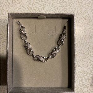 Zales Sterling Silver Infinity Link Bracelet - new in box